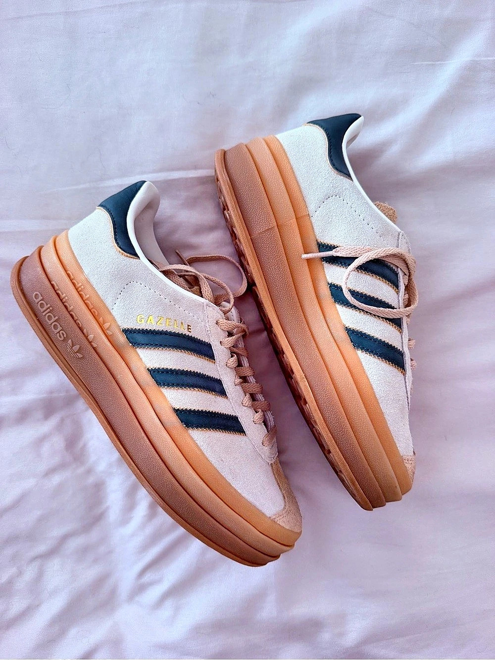 adidas Gazelle Sneakers